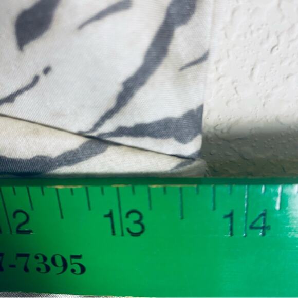 DO+BE Silver Ruched Long Sleeve Dress Animal Print Sz M - Picture 15 of 16